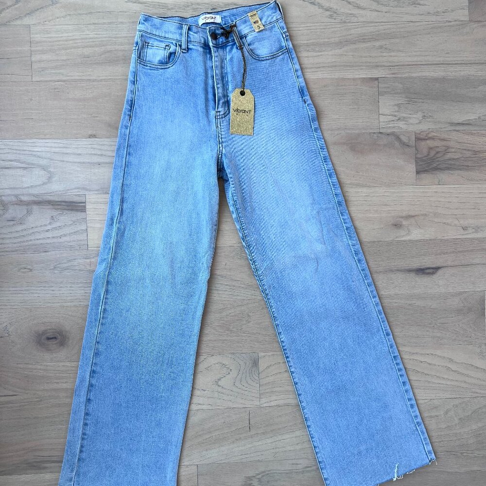Vibrant High-waisted Wide leg denim jeans